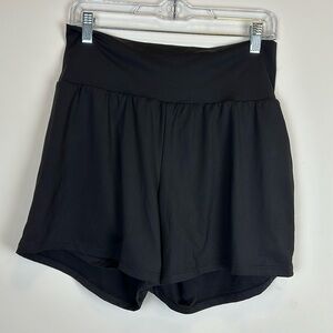 Halara athletic shorts size large